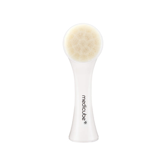 medicube-pore-brush-d8 MedicubePoreBrush.jpg