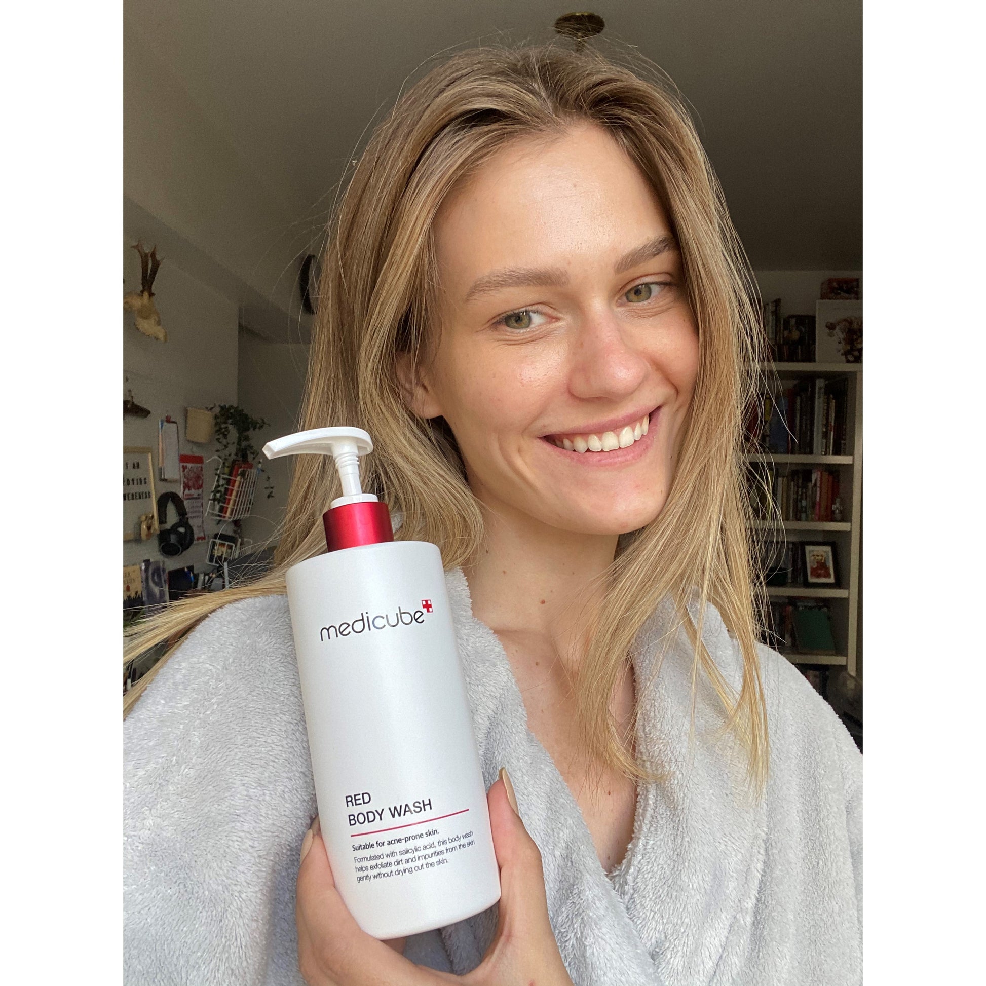 red-line-ultimate-face-and-body-care-set-x2 redbodywash_tn3_56d2342d-3584-4245-8859-53cd1e06976f.jpg